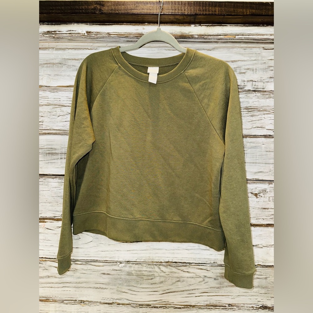 Army Green Long Sleeve Mid Cropped Crewneck Soze Medium